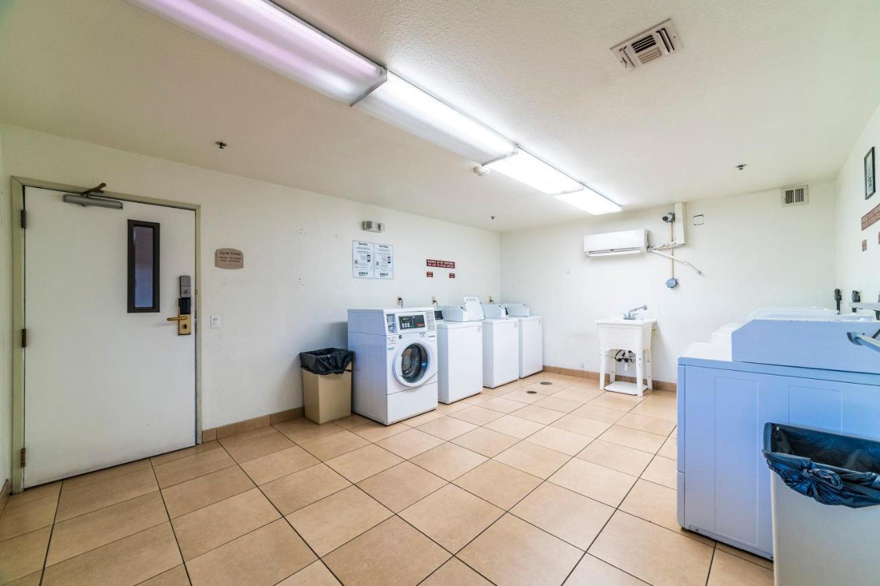Metro Phx Studio Queen Sleeps 4 Heated Pool Phoenix Esterno foto